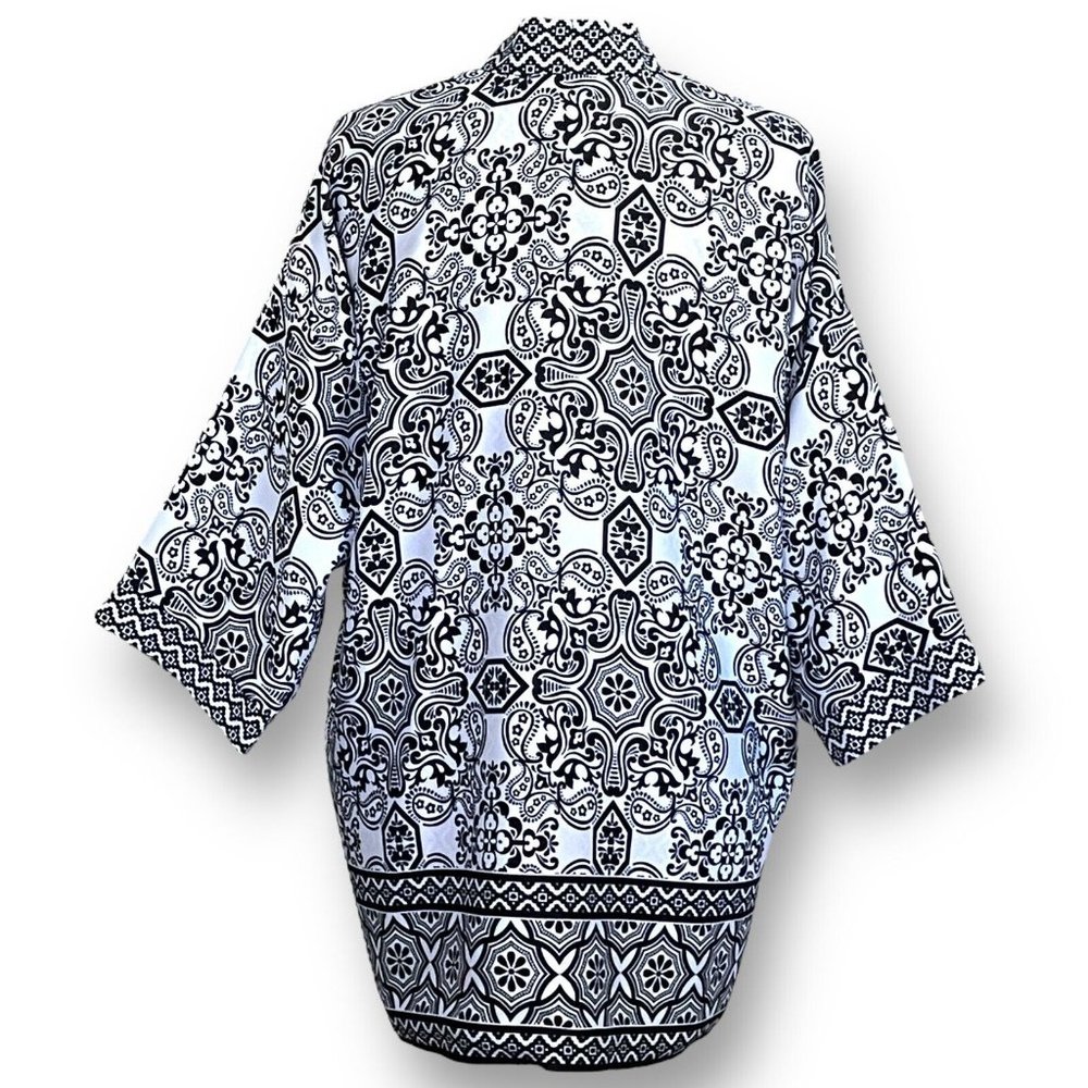 Chicos Womens Kimono Topper Jacket Sz 1 M 8 10 Black White Reversible Boho Beach - Picture 4 of 6